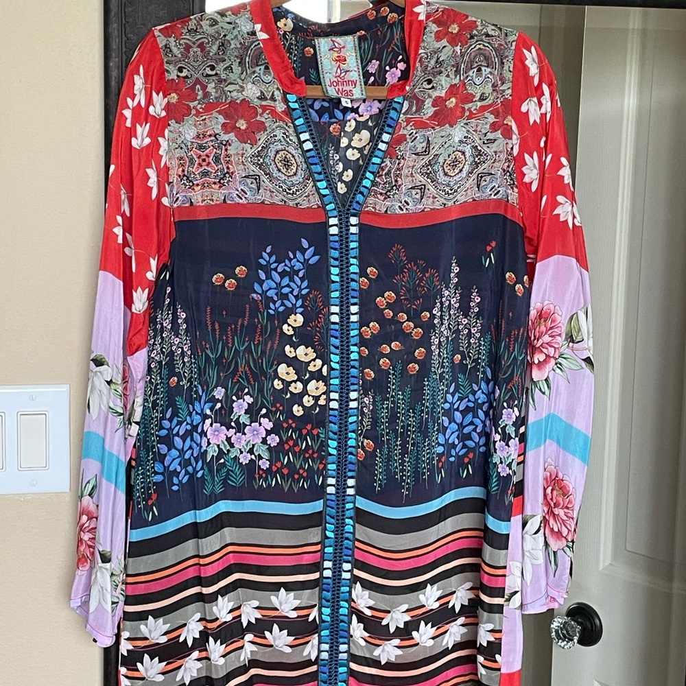 Johnny Was Silk Tunic size small